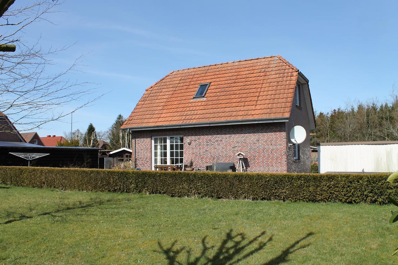 Villa Haus Fischkutter à Leezdorf Extérieur photo
