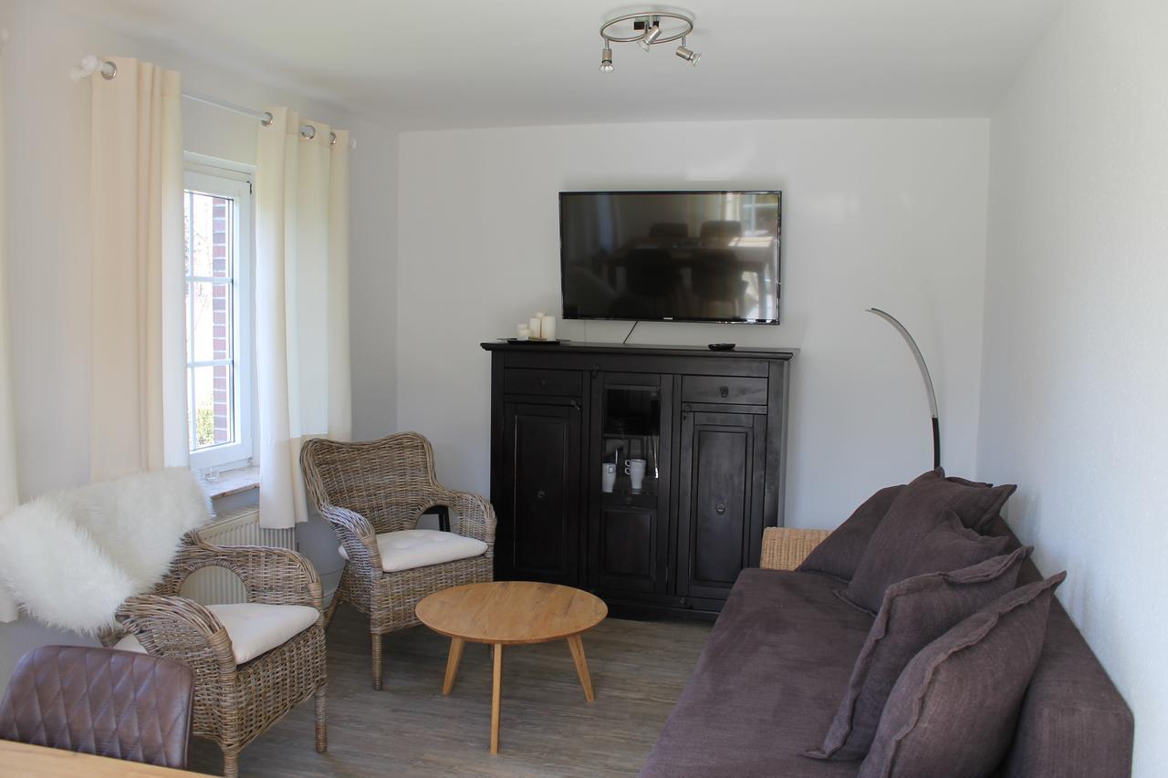 Villa Haus Fischkutter à Leezdorf Extérieur photo